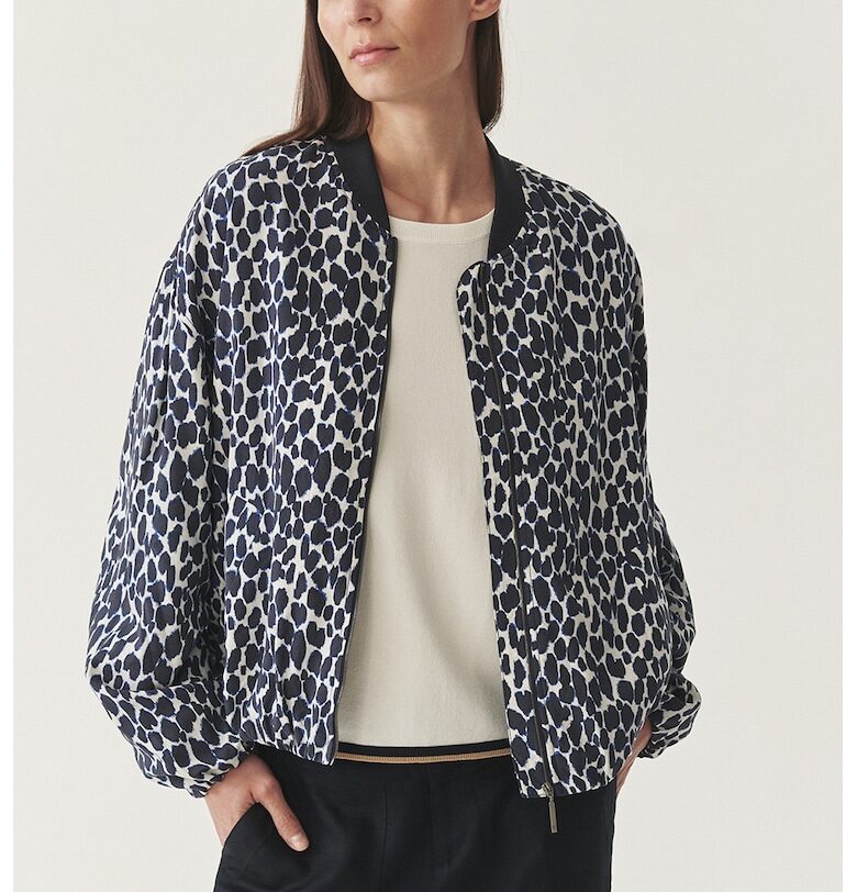 Десенирано яке бомбър - Бял/Тъмносин Tatuum