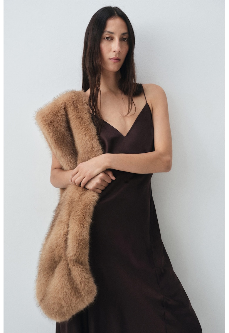 Дълга рокля с коприна - Коняк кафяв Mango