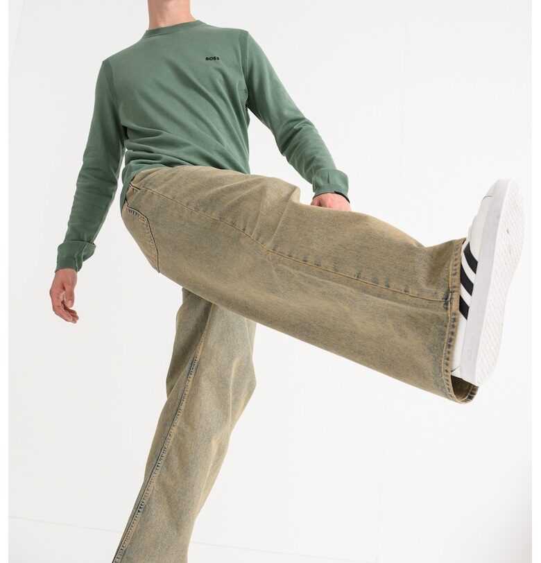 Дънки Mason с копчета и ниско дъно - Каки HUGO