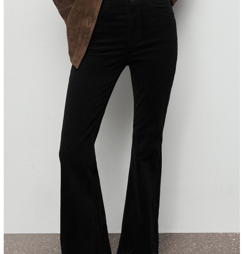 Дънки до глезена с миди талия - Черен Mango