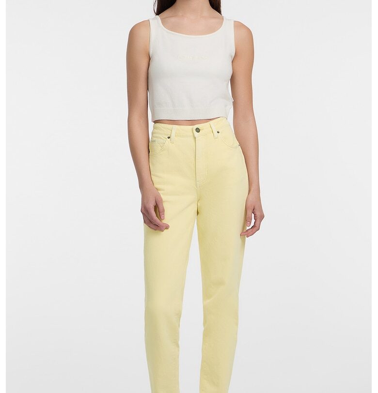 Дънки стил Mom Fit - Сламеножълт GUESS JEANS