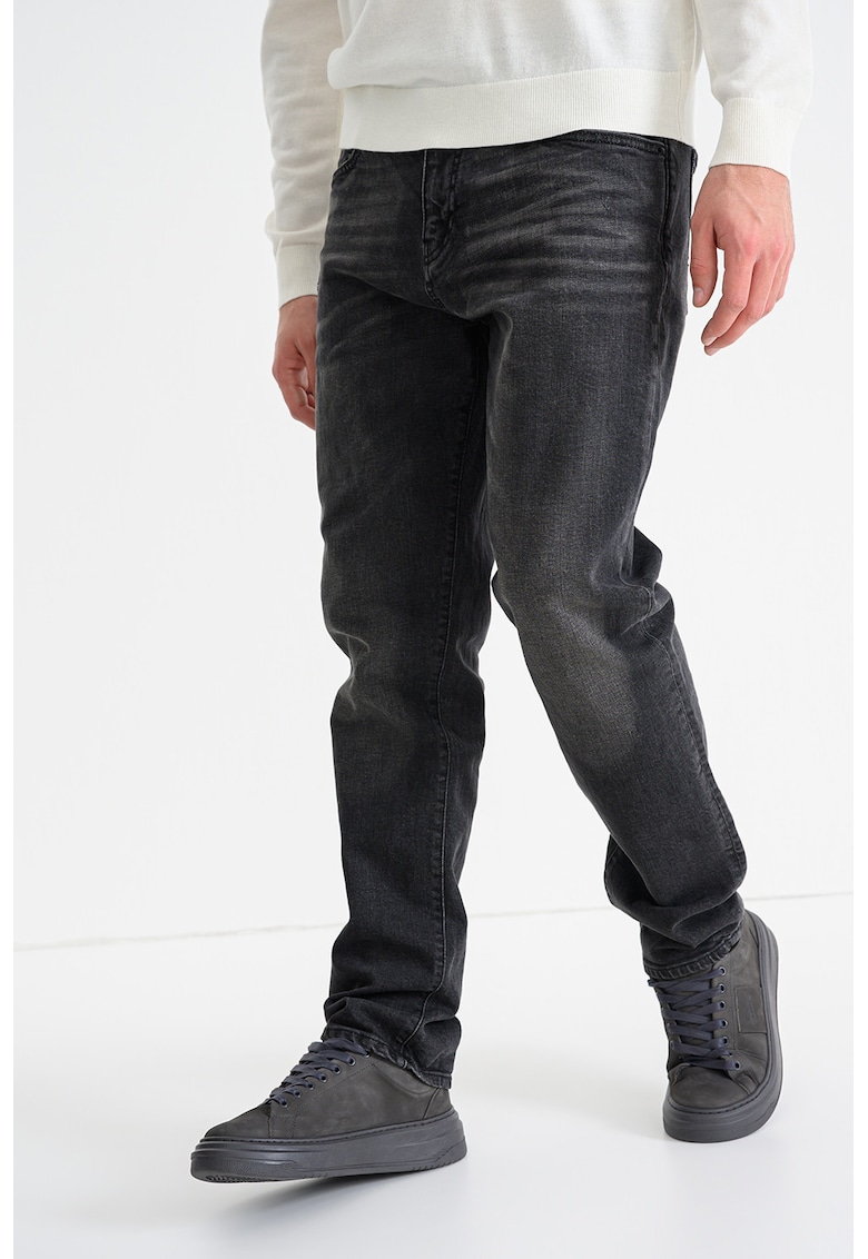 Дънки със захабен ефект - Антрацитно сиво ARMANI EXCHANGE