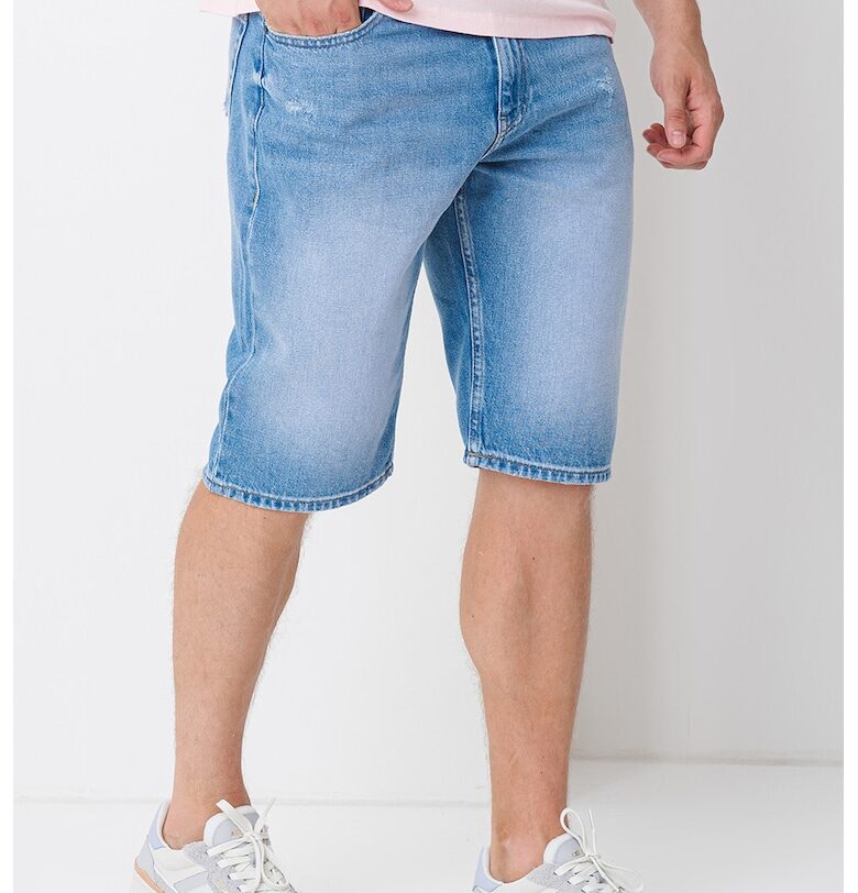 Дънкови бермуди Ryan - Светлосин Tommy Jeans