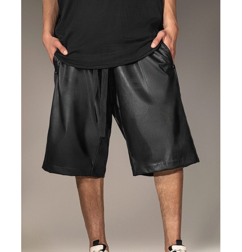 Ежедневни бермуди  - B15636 - Черен Made By Society