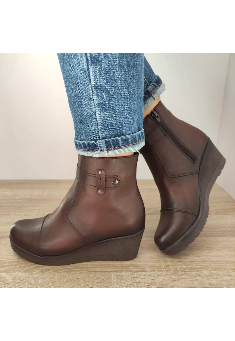 Ежедневни дамски боти 30356 - Черен Nicolis