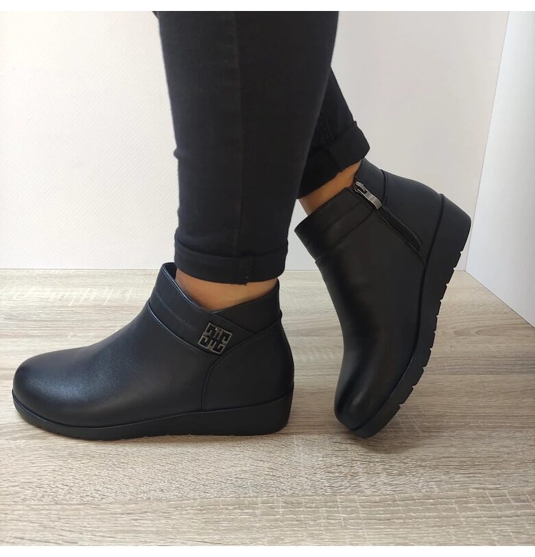 Ежедневни дамски боти  C628 - черни - Черен FORMAZIONE