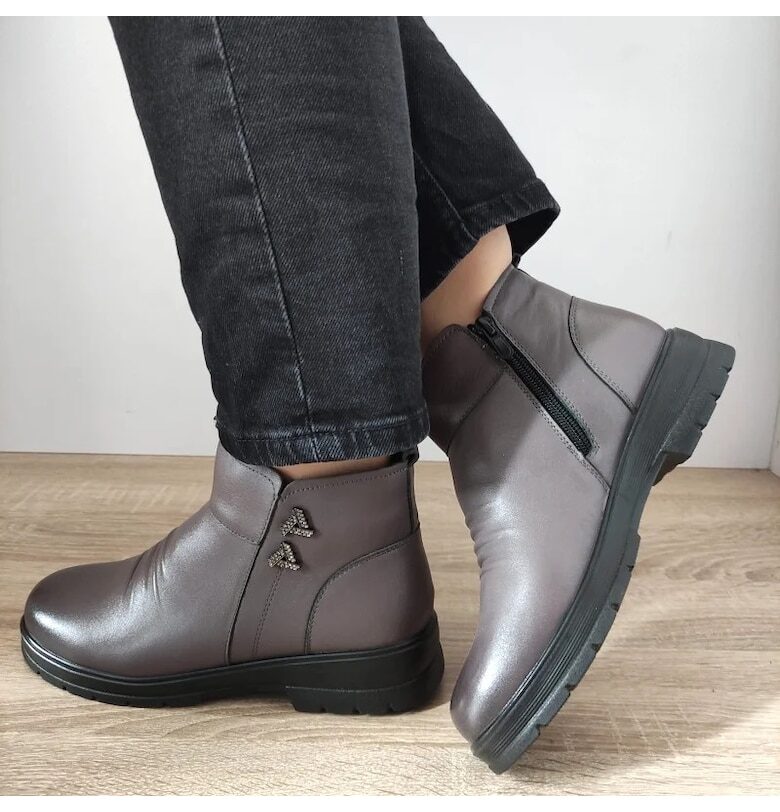 Ежедневни дамски боти  M705 Grey - Сиви - Сив FORMAZIONE