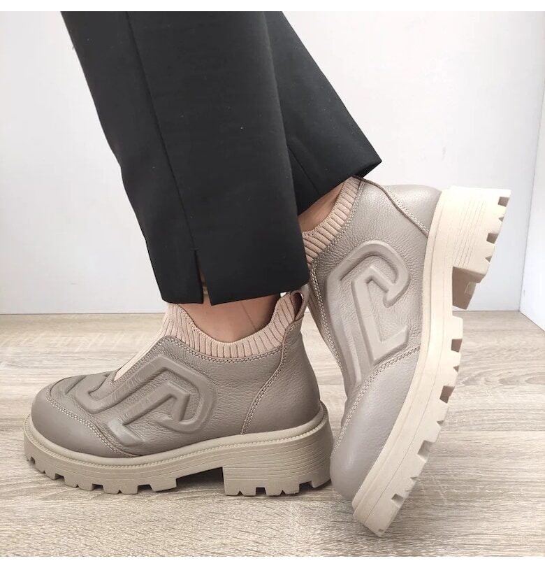 Ежедневни дамски ботуши  40604 Сив - Сиво-бежов DOGATI