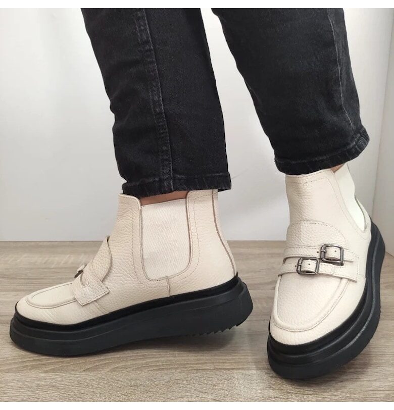 Ежедневни дамски ботуши  4431 Кремав - Крем DOGATI