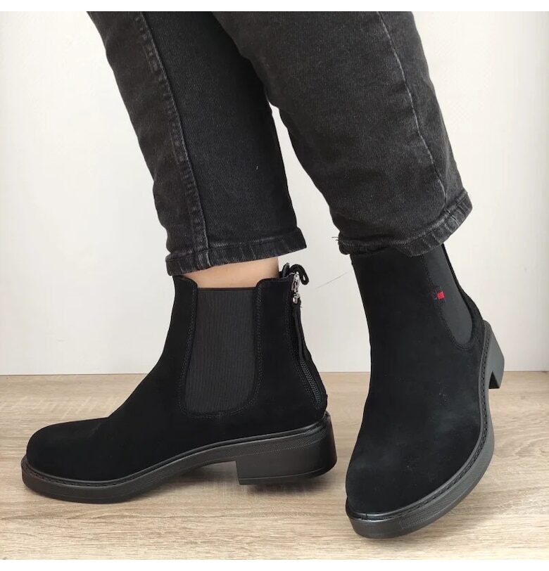 Ежедневни дамски ботуши  550006A 01-I черен велур - черни - Pass