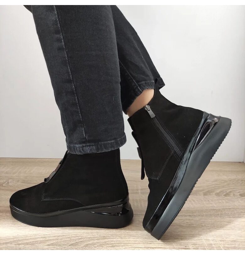 Ежедневни дамски ботуши  934410 черен велур - черни - Черен DOGATI