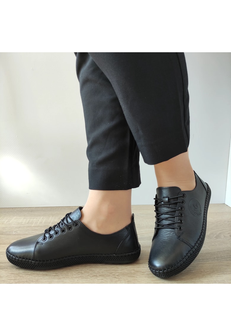 Ежедневни дамски обувки 24600 Black - черни - Черен Caspian