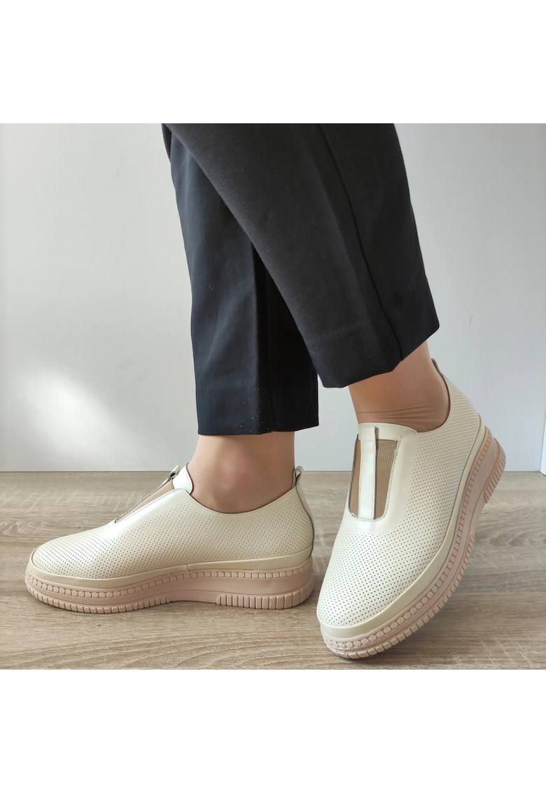 Ежедневни дамски обувки 3260-3 Beige - Бежови - Бежов PERLLA