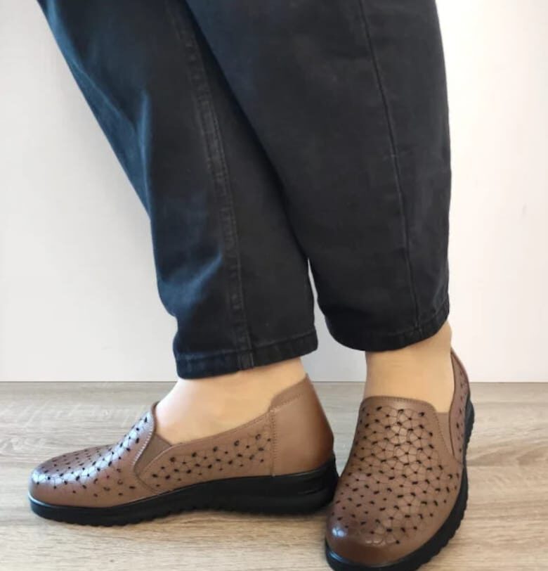 Ежедневни дамски обувки  460006C B2-N перфорирани - Сиви - Сив Pass