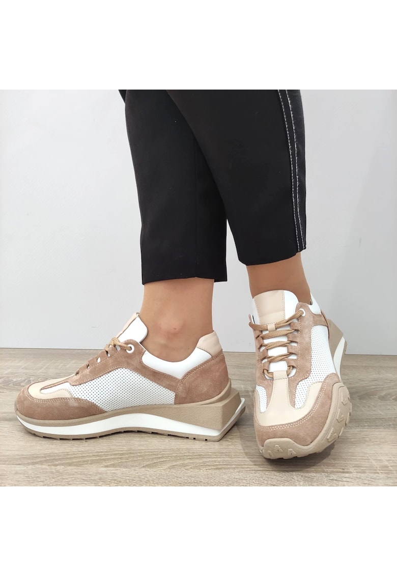 Ежедневни дамски обувки 70832 G1176-01157 Бяло + камилски велур - бял + камилски велур - Бял/Кафяв DOGATI