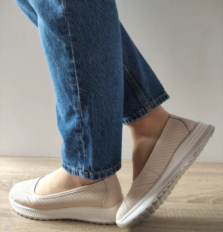 Ежедневни дамски обувки  Gallop K98821 Бежови - Бежови - Бежов FORMAZIONE