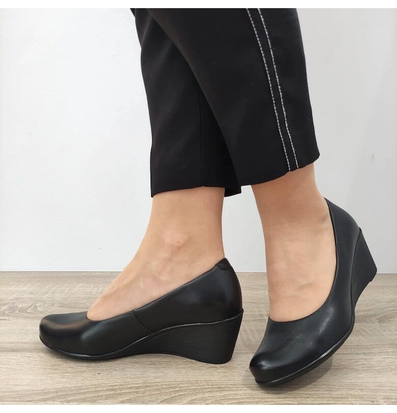 Ежедневни дамски обувки  T-389S-852 - черни - Черен Conhpol Relax