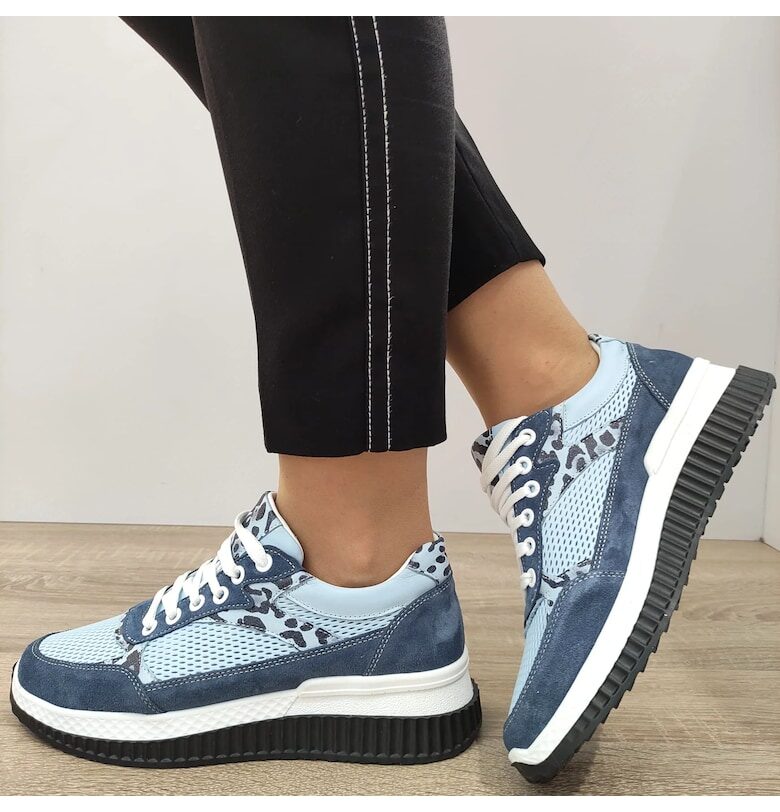 Ежедневни дамски обувки  Син велур - Светлосин/Син DOGATI