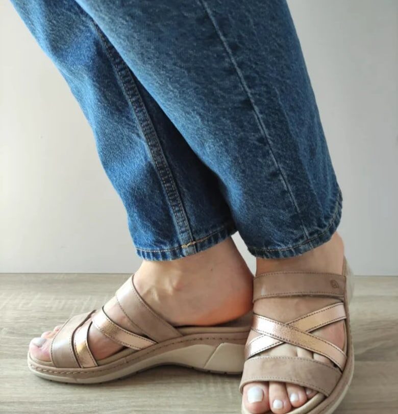 Ежедневни дамски сабо  18008T Azores 03-N Бежово + Бронз - Бежово - Бежов Suave