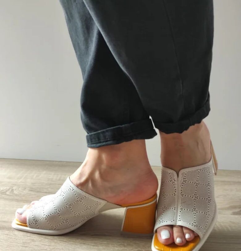 Ежедневни дамски сабо  60019B 52-N Бежов - Бежов - Бежов Karisma