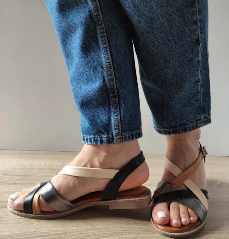 Ежедневни дамски сандали  059 A406 черни с бежово и бронз - черни - Черен DOGATI