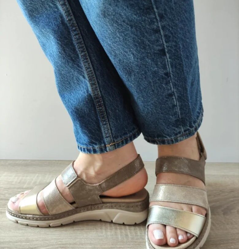 Ежедневни дамски сандали  12511T Mostar H6-1 Златни + Металик - Златен - Златист Suave