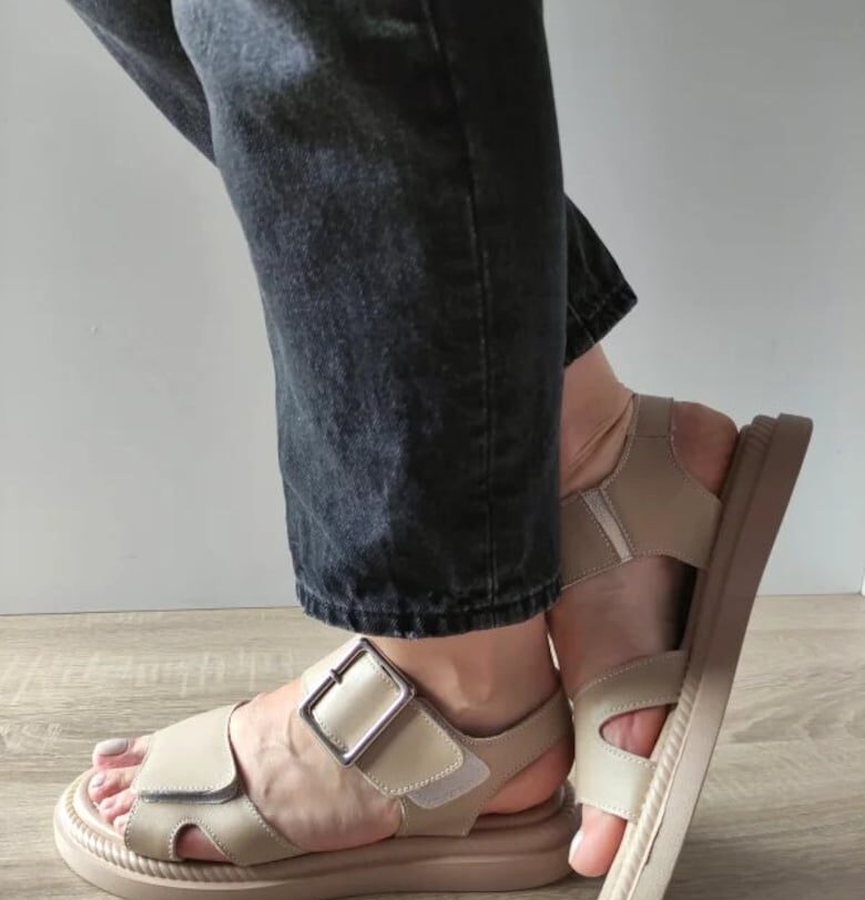 Ежедневни дамски сандали  K246-1 Бежови - Бежов FORMAZIONE