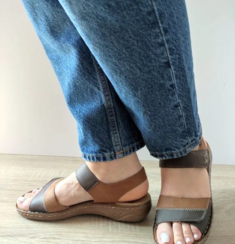 Ежедневни дамски сандали  V2860-24 кафяви + камилски - кафяви - Кафяв Rieker