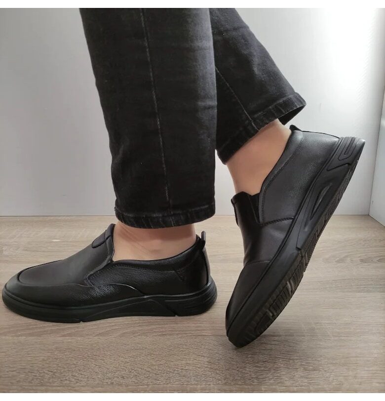 Ежедневни обувки за юноши  83093S черни - черно - Черен Mels