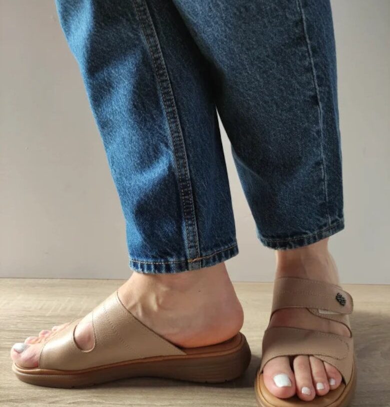 Ежедневни сабо дамски  33173 - Бежово - Бежов FORMAZIONE