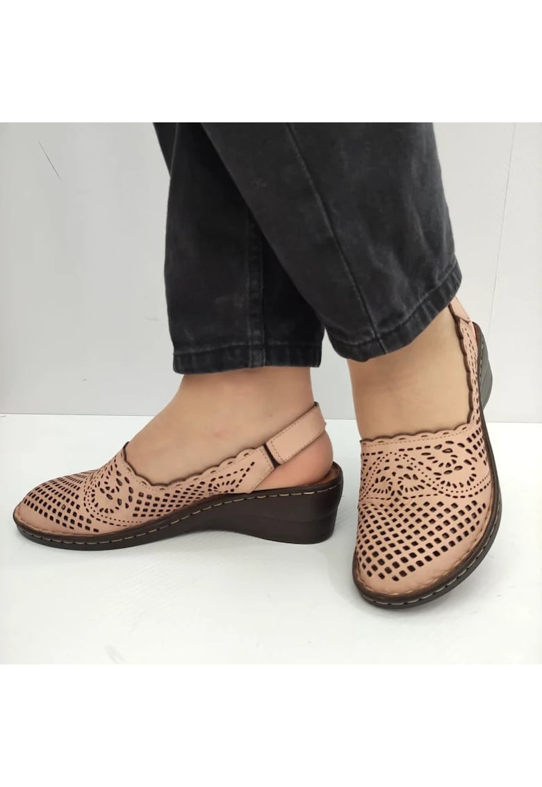 Ежедневни сандали 2019-1 - розов нюд - Розово DOGATI