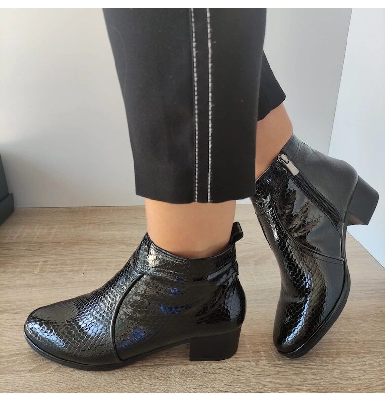 Елегантни дамски боти  336 Black Croco - Черен - кроко DOGATI