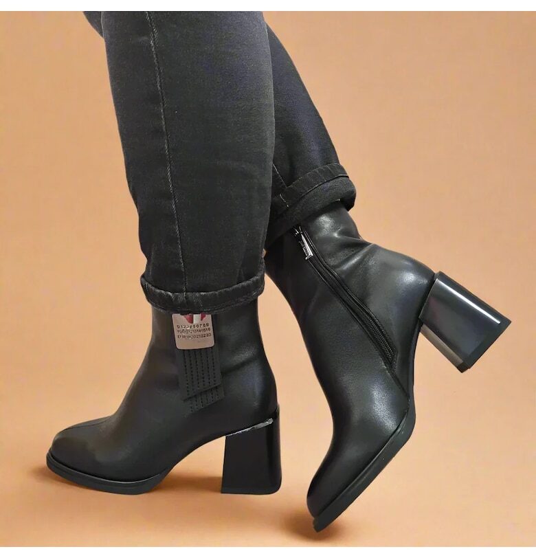 Елегантни дамски боти  K2086-122 Black - Черни - Черен Jose Simon