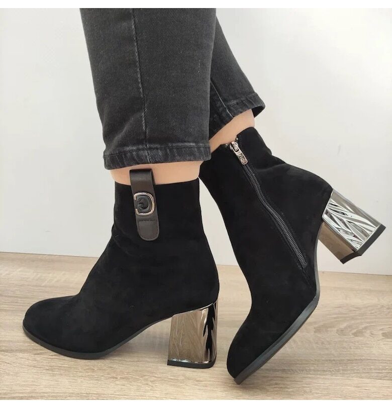 Елегантни дамски ботуши  350013 01-I черен велур - черни - Черен Epica