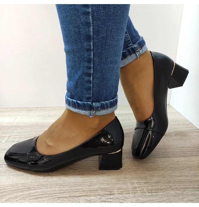 Елегантни дамски обувки  Tp377-1 Black Lacquer - черен лак - Черен FORMAZIONE