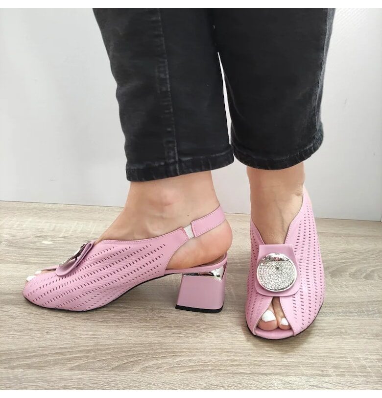 Елегантни дамски сандали  529 пастелно розово - розово - Розово DOGATI