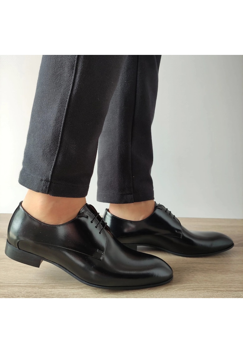 Елегантни мъжки обувки 8498-0017 Black Florantic - черни - Черен Conhpol