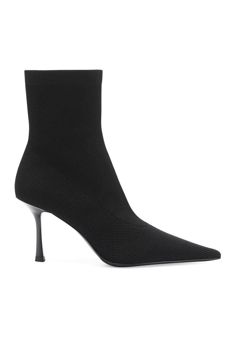 Заострени боти - Черен Potamy