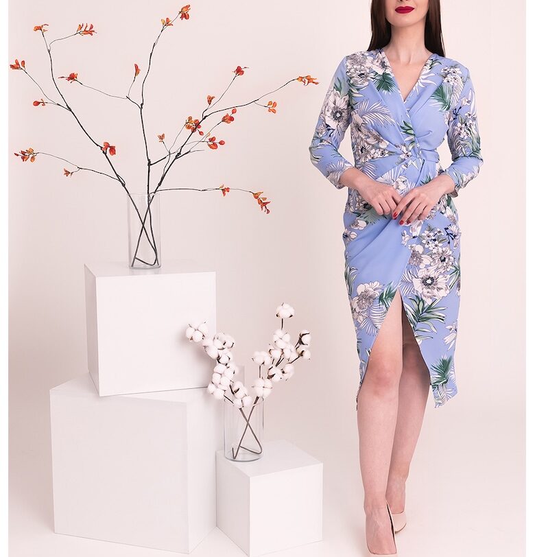 Застъпена рокля Celeste - Пастелносин Ilona Andreoiu