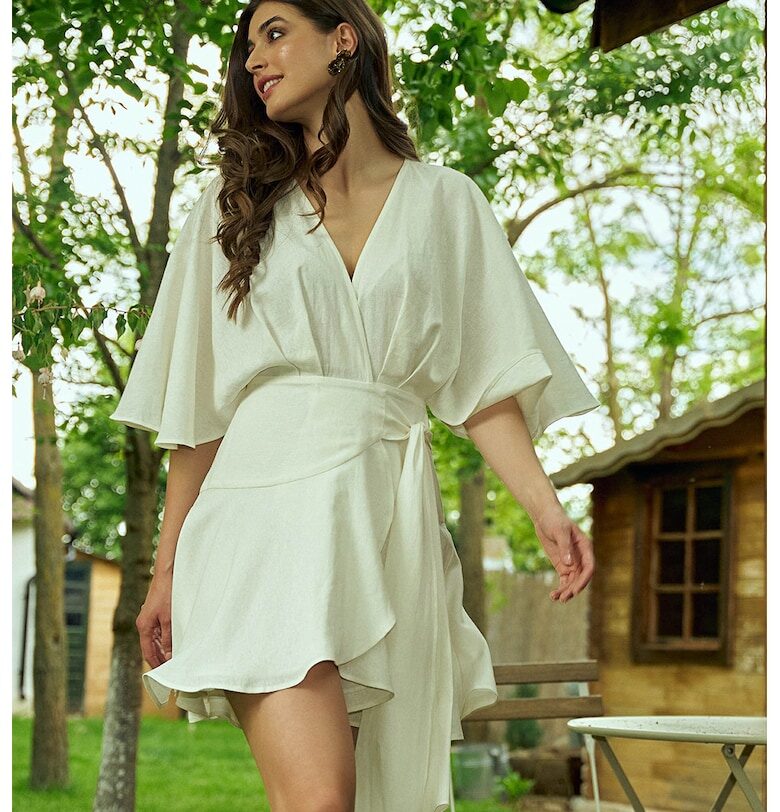 Застъпена рокля Franca с лен - Мръснобял Noria Anis