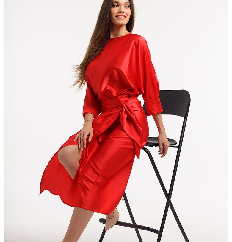 Застъпена рокля с шлиц отпред - Аленочервен CAMISSI