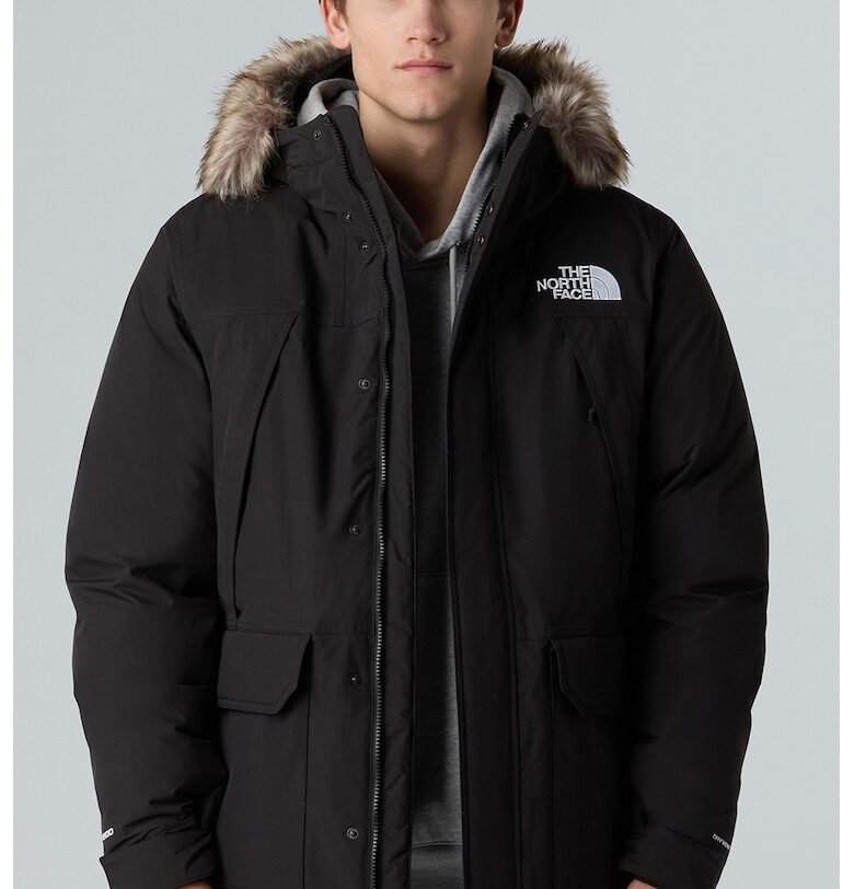 Зимна парка с качулка - Черен The North Face