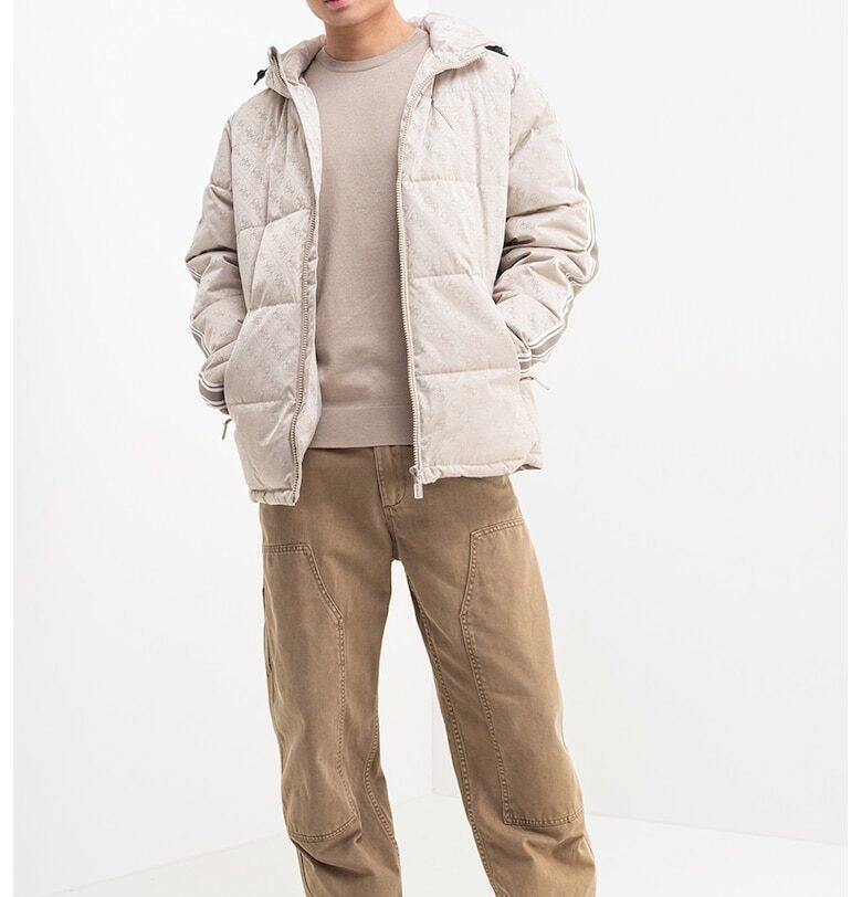 Зимно капитонирано яке с монограм - Бял/Светло бежово GUESS