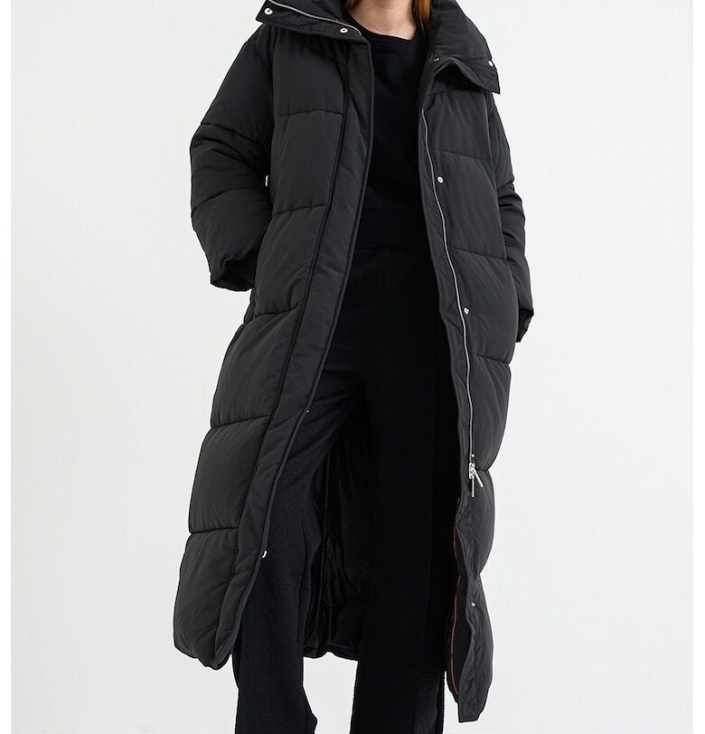 Зимно яке Pyrani с качулка - Черен BOSS