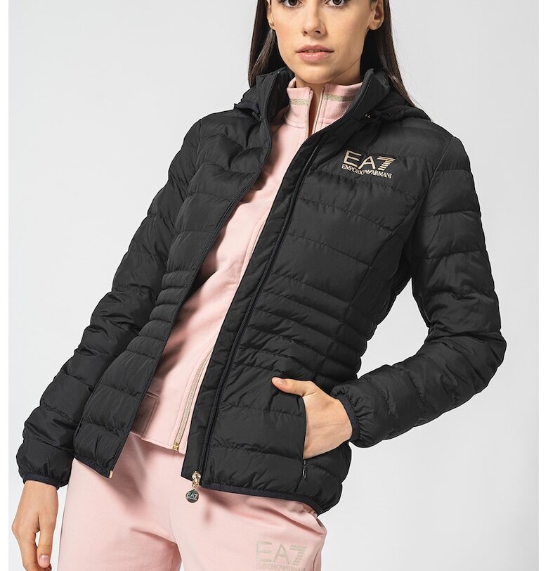 Зимно яке по тялото с качулка - Черен EA7