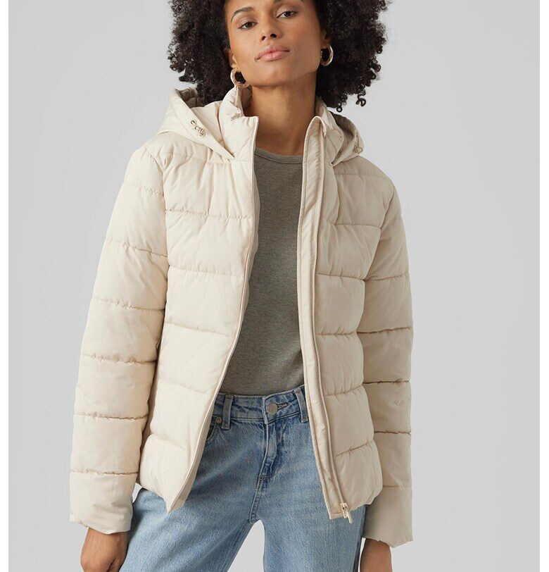 Зимно яке с качулка - Слонова кост Vero Moda