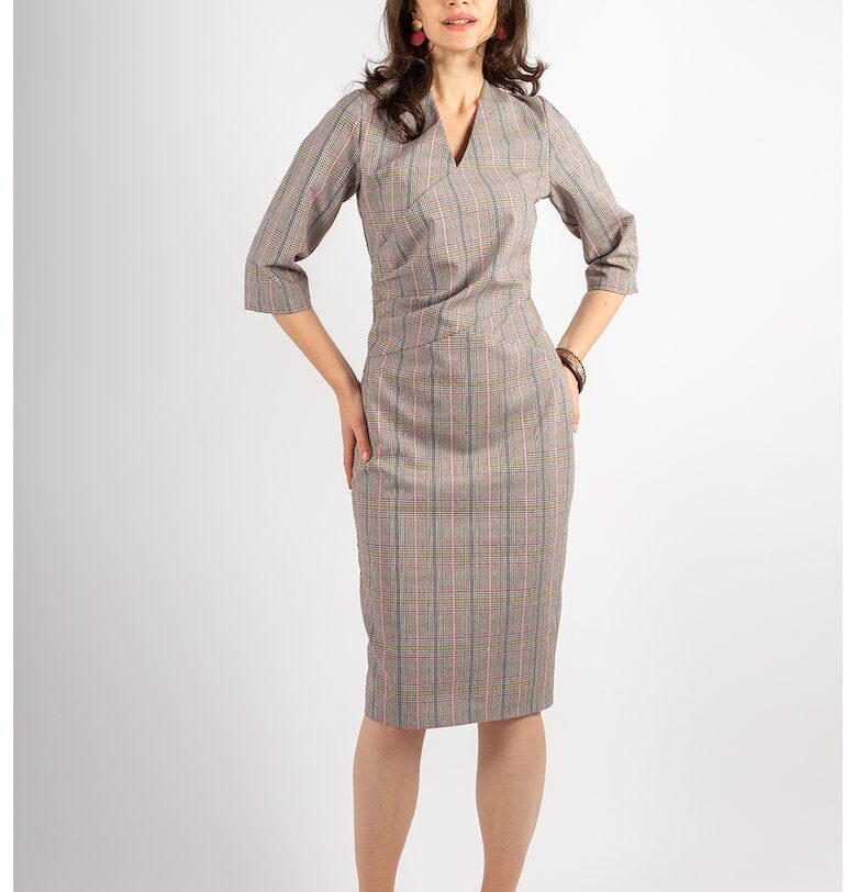 Карирана рокля Amelie с вълна - Избеляло черно/Светло кафяво/Розово Couture de Marie