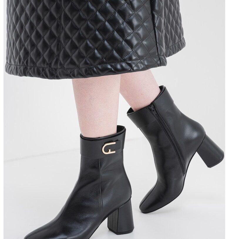 Кожени боти Chic - Черен Furla