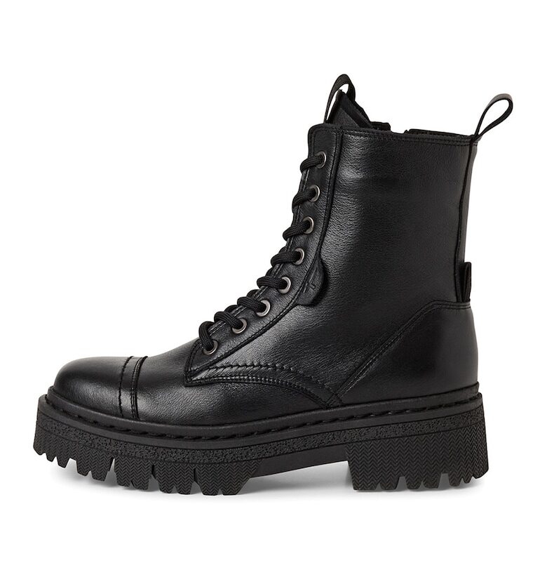 Кожени боти с лого - Черен Tamaris