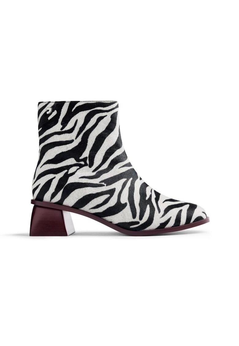 Кожени боти с масивен ток - Бял/Черен Gioseppo